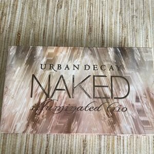 Urban Decay Naked Illuminated trio
